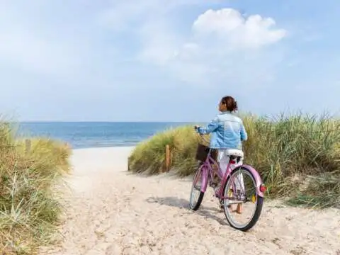 Dame fiets strand